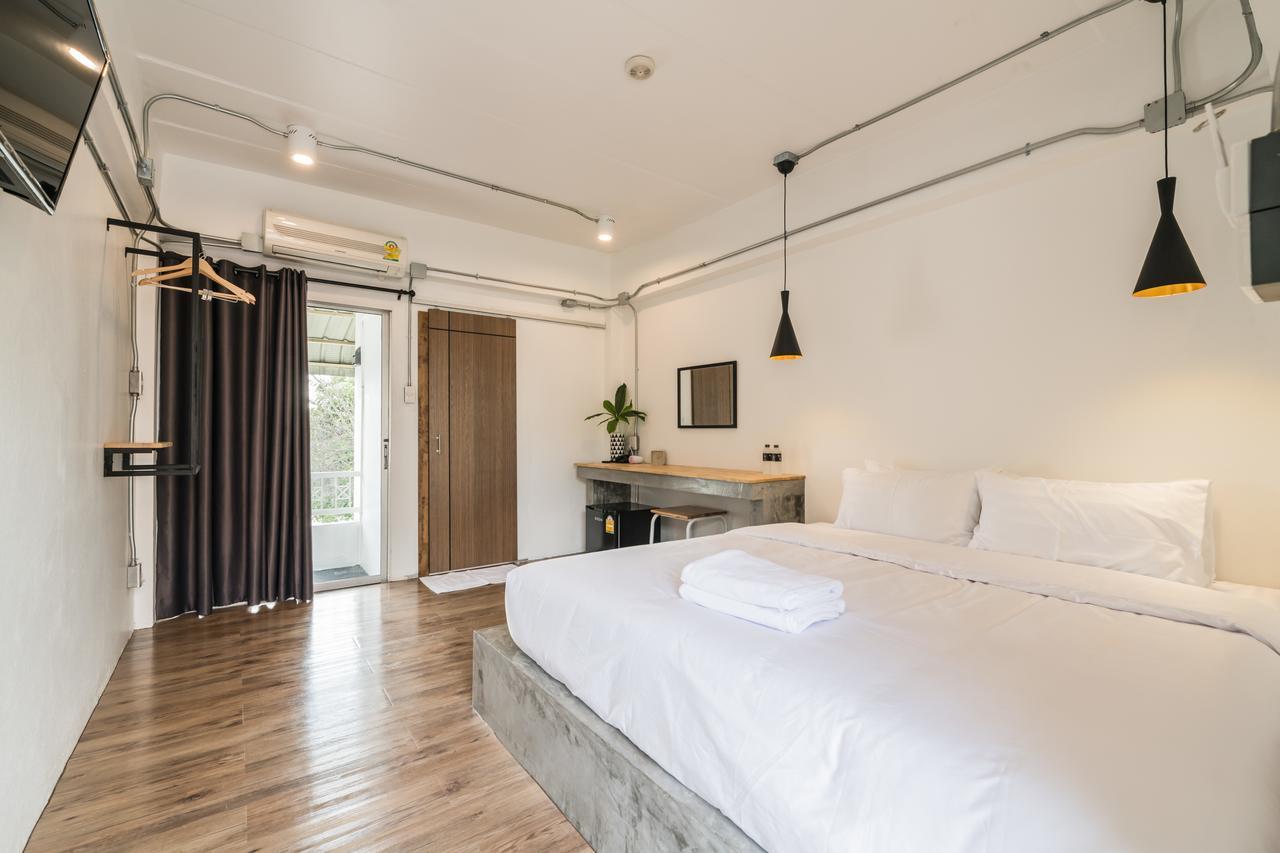 Your Space Prasingh โรงแรม