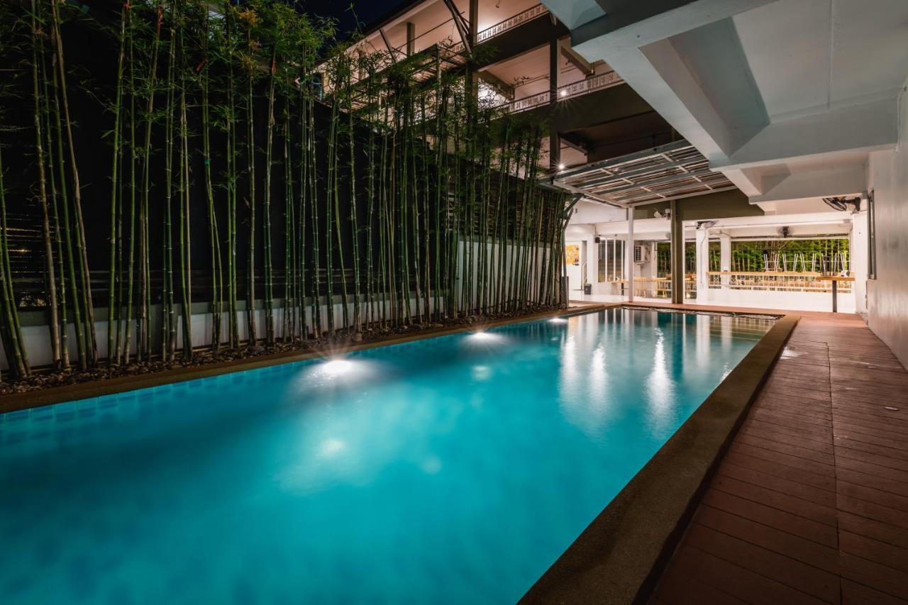 Your Space Prasingh โรงแรม 3*